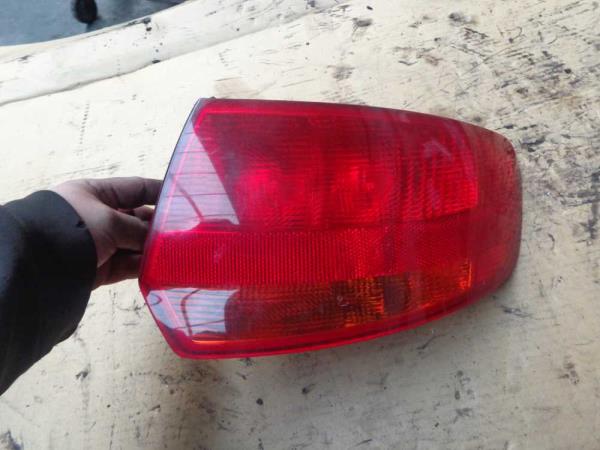 FEU ARRIERE DROIT AUDI EXTERIEUR - Vue 1